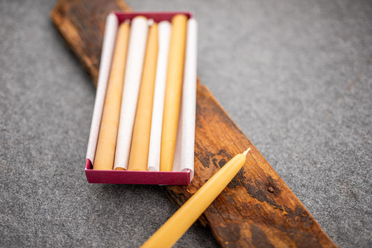 Detailaufnahme Leuchterkerzen.